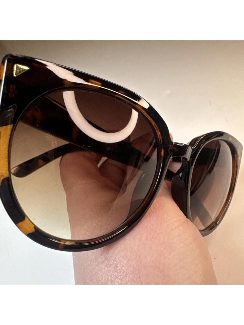 Marilyn Monroe Sunglasses Brown Tortoise Shell Frames Designer Eyewear